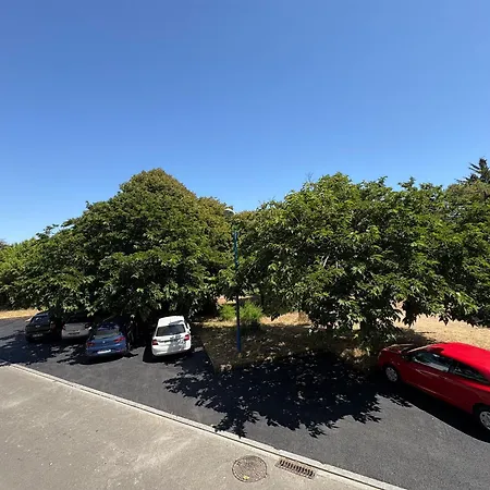 Bel A St Jean De Monts Avec Balcon Et Parking, Proche Et Commerces - Fr-1-323-585 Apartament Saint-Jean-de-Monts