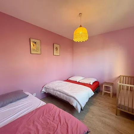 Bel A St Jean De Monts Avec Balcon Et Parking, Proche Et Commerces - Fr-1-323-585 * Saint-Jean-de-Monts