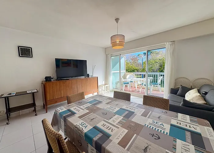 Bel A St Jean De Monts Avec Balcon Et Parking, Proche Et Commerces - Fr-1-323-585 아파트